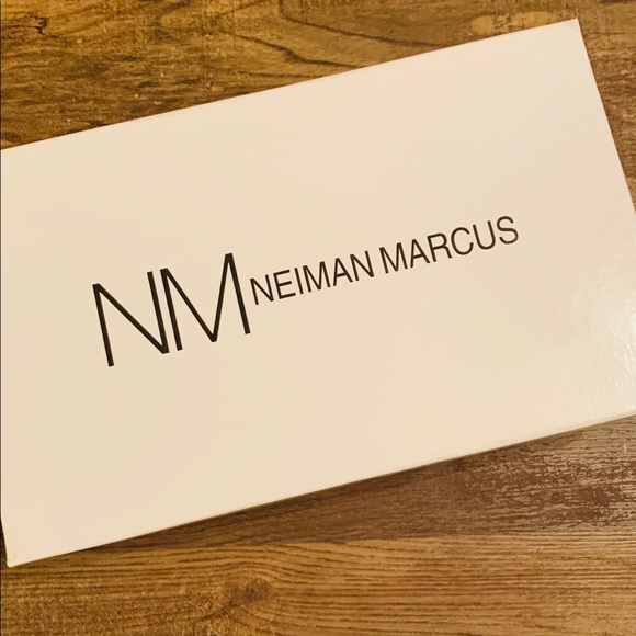 🆕 PRESTIGE PUMP W POINTED TOE
Size: 8.5B / 38.5EU - Picture 3 of 8